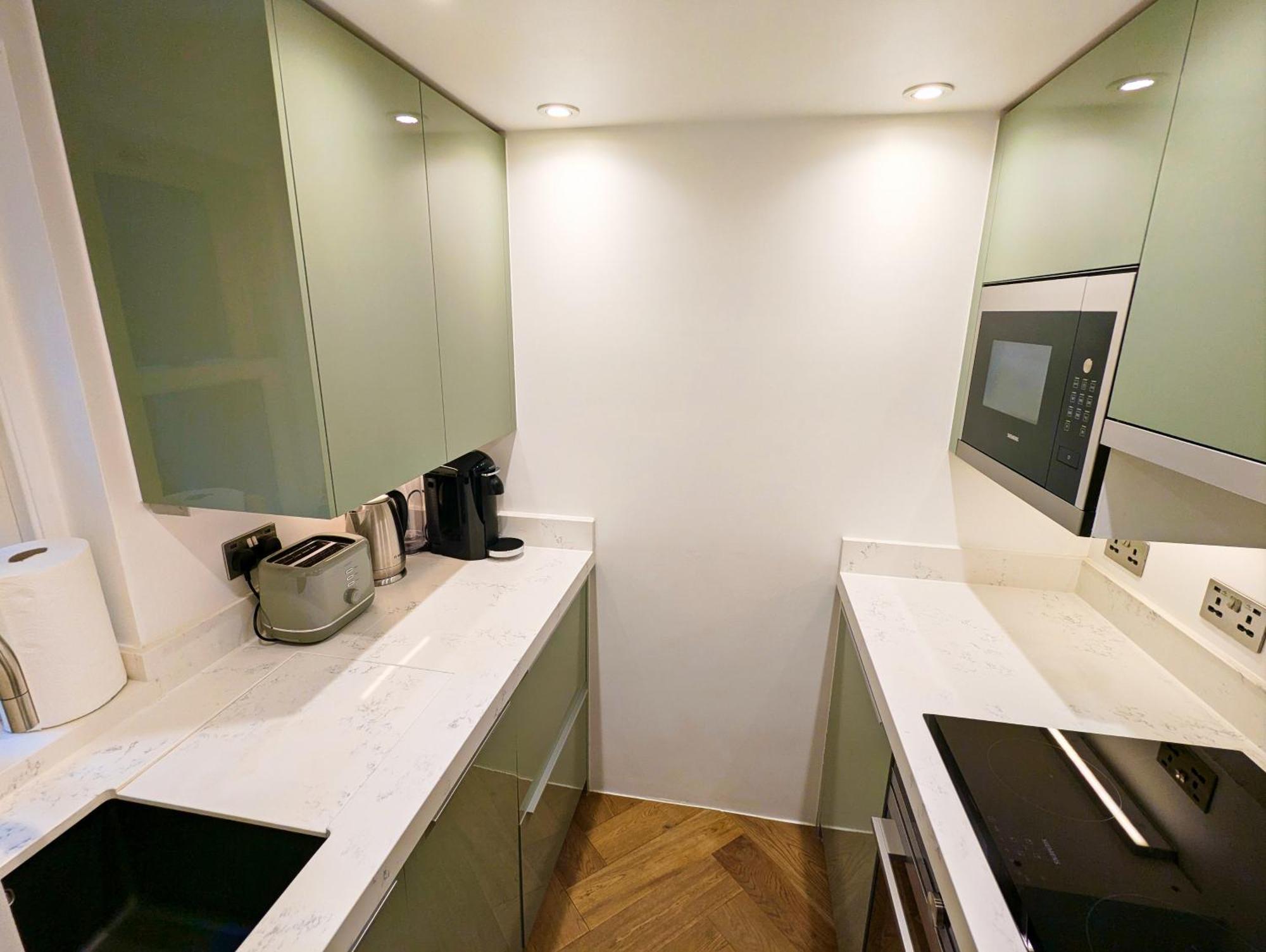 Modern 1 Bedroom Apartment In Kensington ลอนดอน ภายนอก รูปภาพ