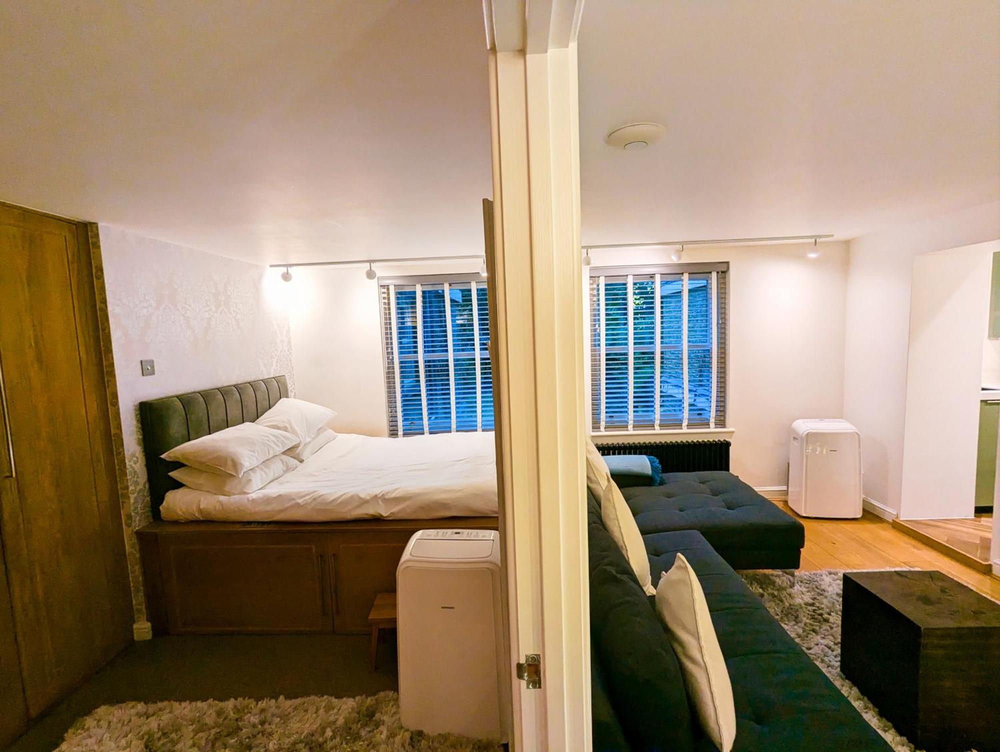 Modern 1 Bedroom Apartment In Kensington ลอนดอน ภายนอก รูปภาพ